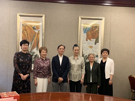 1558937950721828.jpg 2437db3d5518205172fc9a7f90723fd.jpg